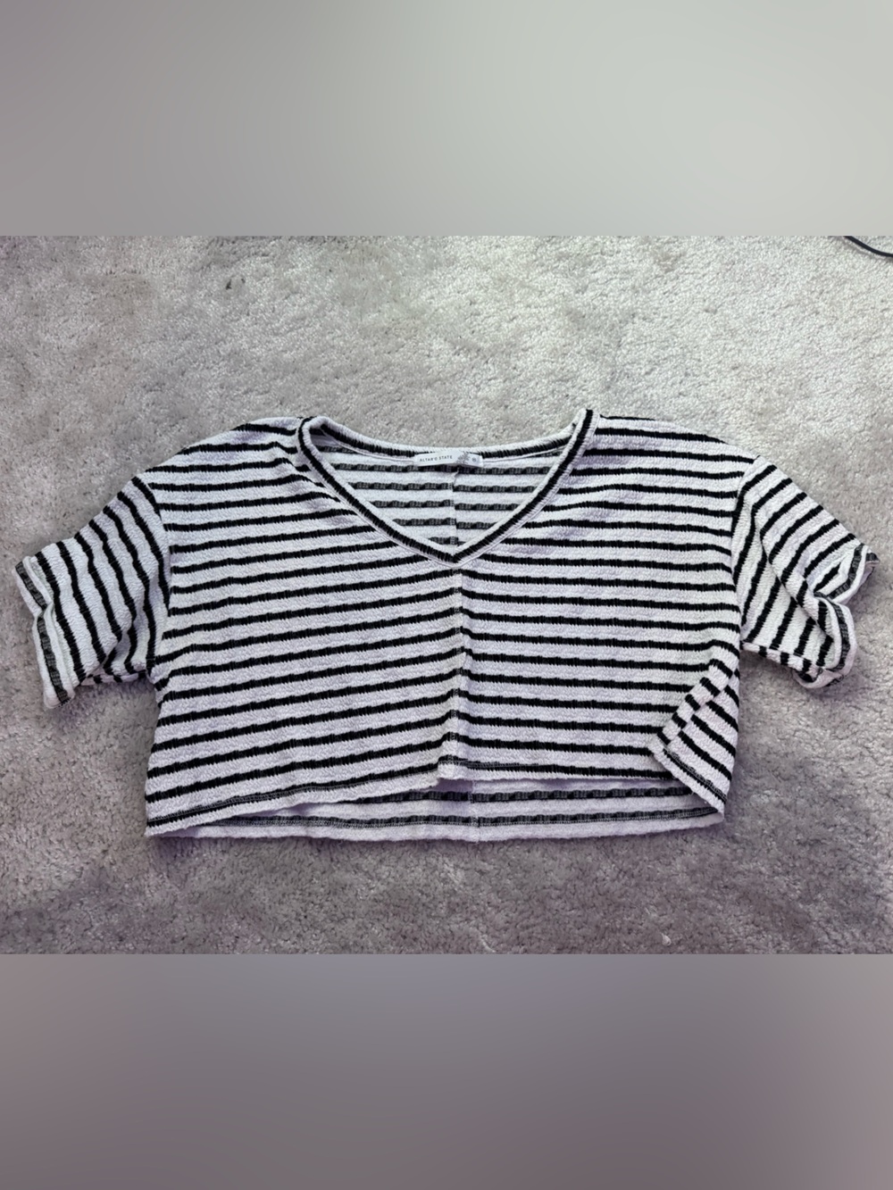 Altard State Striped V-Neck Short Sleeve Top - Black & White